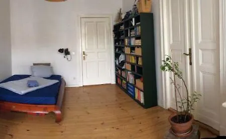 Homestay szállás Heller Grosser Jugendstil Altbau In Tempelhof Berlin